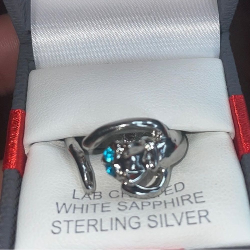 Cat Kitty Diamond Blue EyesSet in 925 Sterling Silver size 7